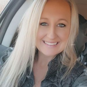 Meet your Posher, Kendra